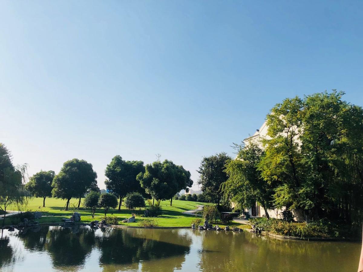 Radisson Blu Resort Wetland Park Wuxi  Exterior photo